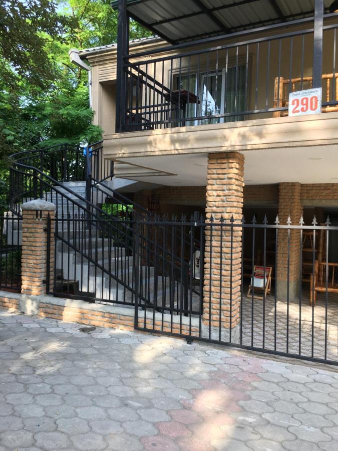 Guest House Ok Кобулети Экстерьер фото